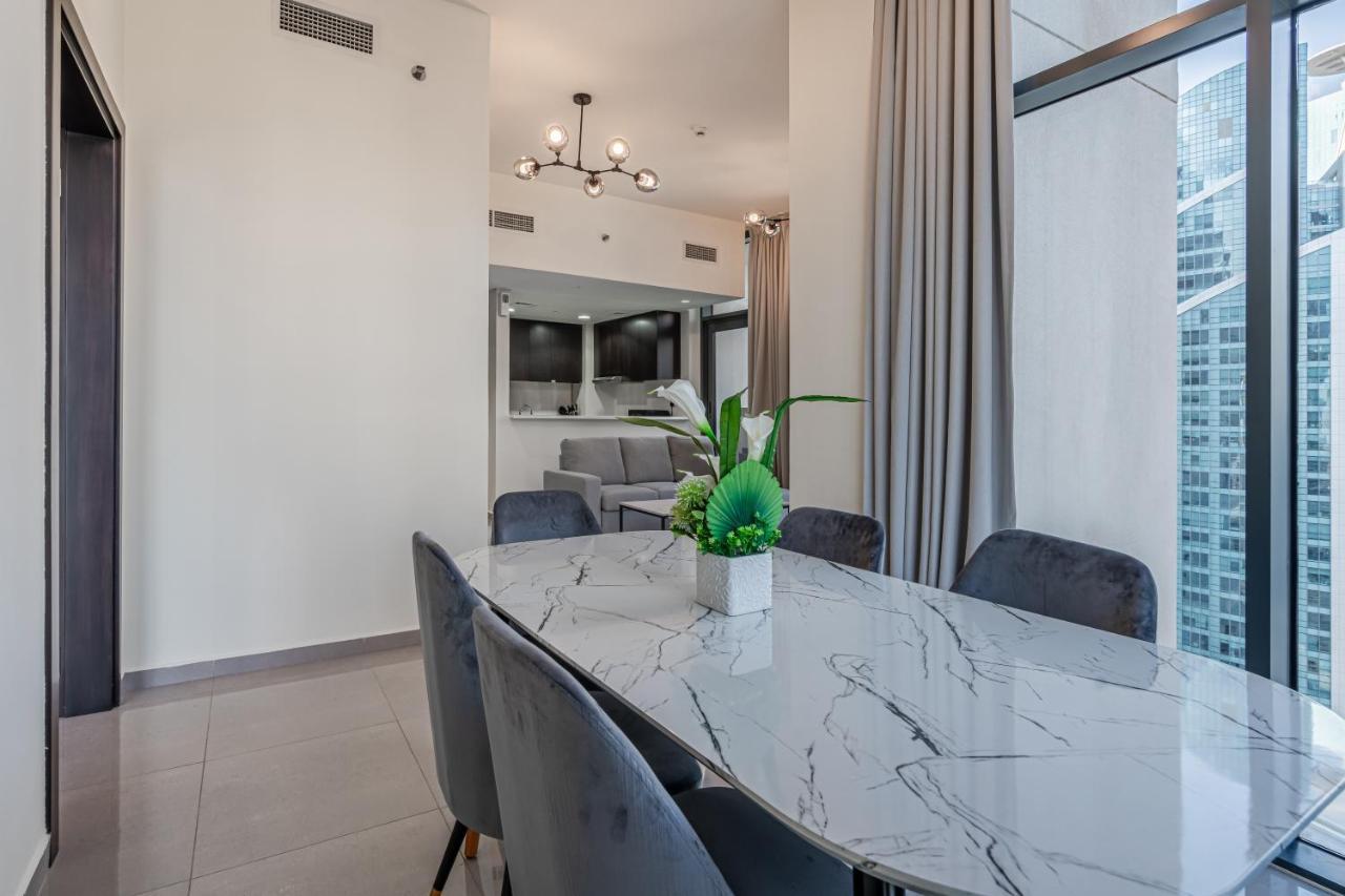 Citihome - 1Br At Merano Tower By Damac Дубай Екстер'єр фото