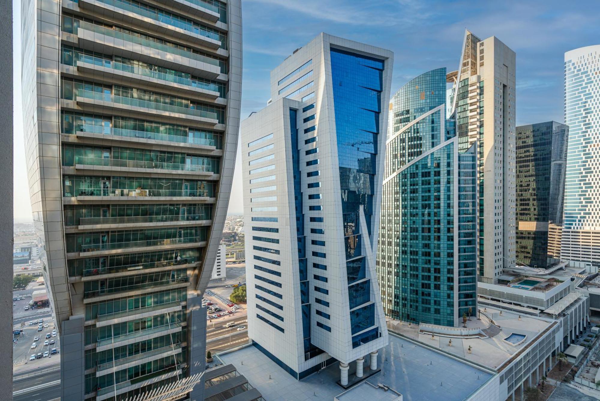 Citihome - 1Br At Merano Tower By Damac Дубай Екстер'єр фото